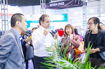 展商地域構成：國際31%，國內69%