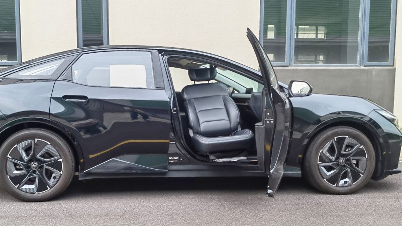 SOUT Pro旋轉福祉座椅-