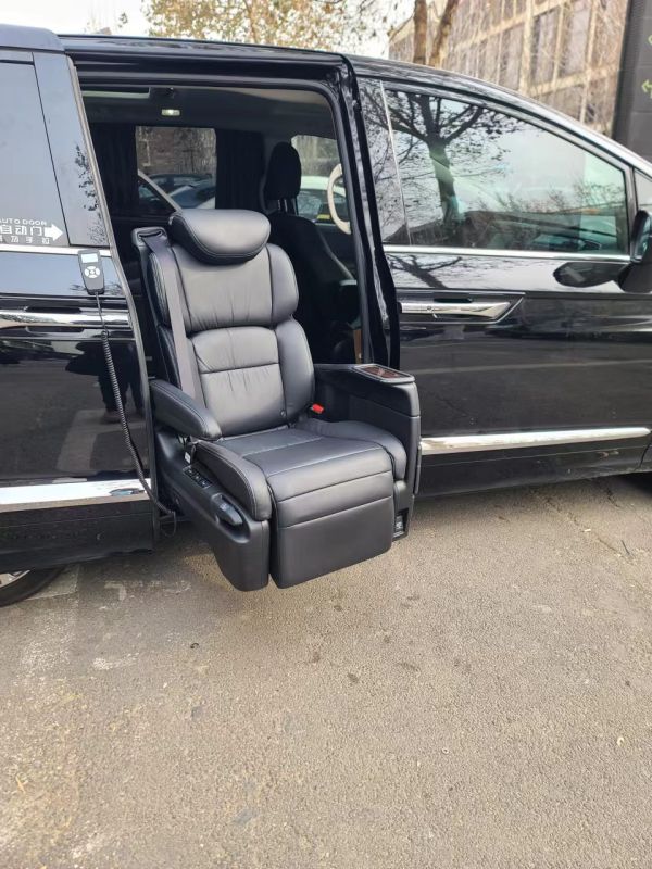 電動旋轉升降福祉座椅（ SUV+商務車）-